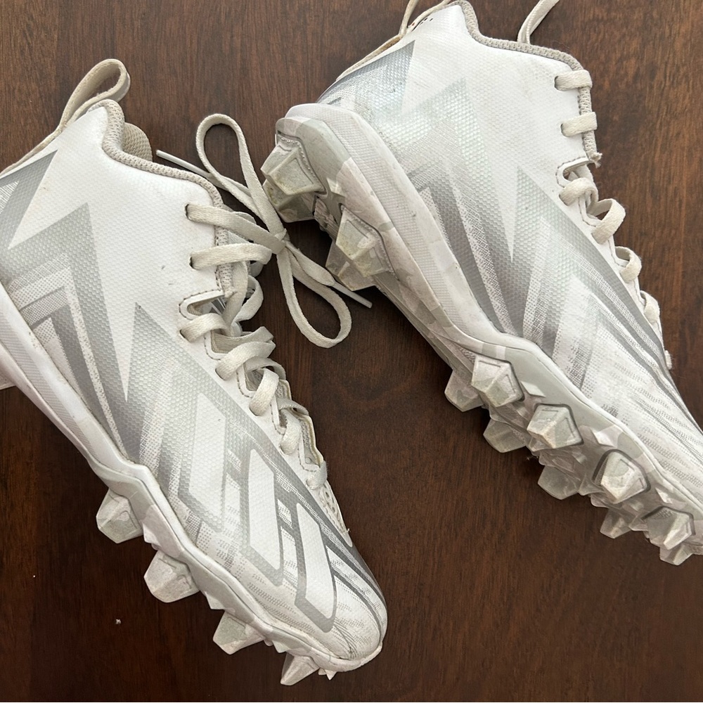 adidas Freak Spark Md 23 Inline Football Cleats Shoe Size 4